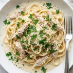 Slow Cooker Chicken Alfredo Pasta